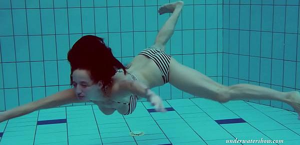  Piyavka Chehova hottest underwater stripping ever